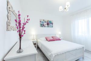 Voodi või voodid majutusasutuse Guest House Simoni toas