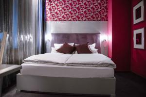 Postel nebo postele na pokoji v ubytování Hotel Engel