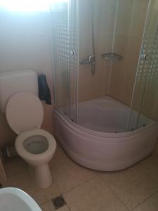 Koupelna v ubytování Casa Dalena