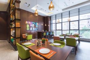 Istumisnurk majutusasutuses Hampton by Hilton Zhengzhou High-Tech Zone