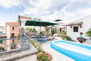 Bazen v nastanitvi oz. blizu nastanitve Hotel Celio