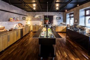 Cucina o angolo cottura di First Hotel Witt
