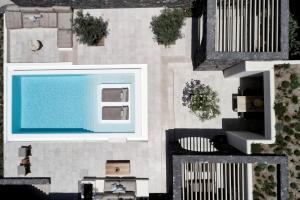 Canaves Epitome - Small Luxury Hotels of the World内部或周边的泳池