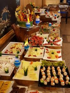 酒店内部或周边提供的食物