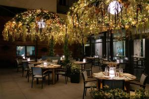 温齐索赫酒店餐厅或其他用餐的地方