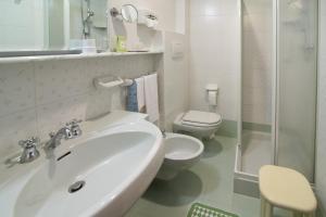 Koupelna v ubytování Hotel Terme Antoniano