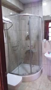 A bathroom at Zagnospasa Konaklari