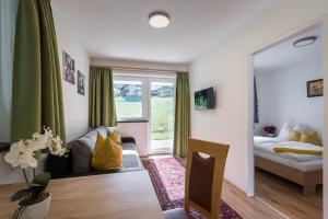 Posteľ alebo postele v izbe v ubytovaní Ferienwohnung Unterlechner