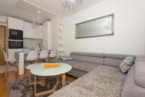 Kuchyň nebo kuchyňský kout v ubytování Apartman Ramljak