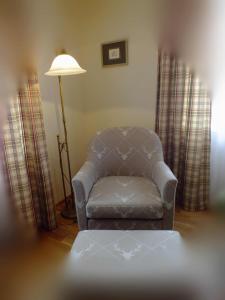 Posezení v ubytování Jagdhotel Sudetenhof