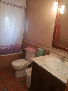 Imagen de la galería de Casa y Apartamentos Nati, en Carrascosa