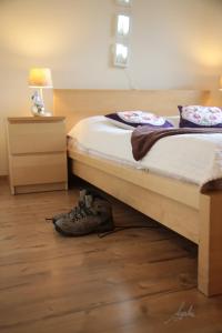 Postel nebo postele na pokoji v ubytování Apartament Królewski Superior z sauną