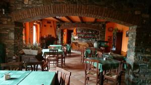 Restoran ili drugo mesto za obedovanje u objektu Agriturismo Alpi