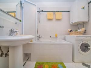 Fotografia z galérie ubytovania Spacious apartment with private garage v Dubrovníku