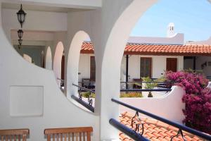 A balcony or terrace at UzHan Beach Hotel