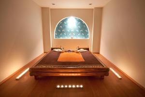 Postel nebo postele na pokoji v ubytování Lidya Sardes Hotel Thermal & SPA