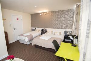 Gallery image of Bradford serviced apartments in Bradford