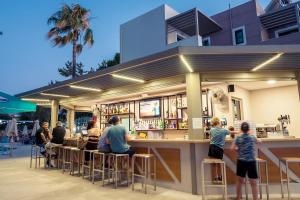 Nápoje v ubytovaní Sirios Village Hotel & Bungalows - All Inclusive