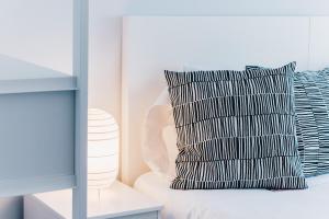 A bed or beds in a room at Zumalakarregi Apartment by People Rentals