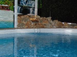Swimmingpoolen hos eller tæt på Villa Celeste B&B