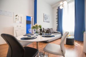 Kuchyň nebo kuchyňský kout v ubytování VisitZagreb Topaz&Sapphire