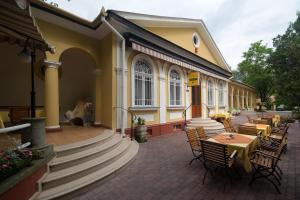 Hoone, kus hotell asub
