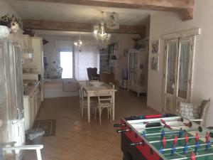 Kuchyňa alebo kuchynka v ubytovaní Loft a pochi passi dal mare