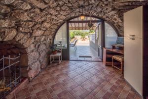 Patio nebo venkovní prostory v ubytování Apartmani Marija Malinska