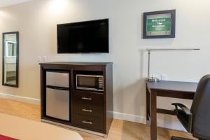 Φωτογραφία από το άλμπουμ του Econo Lodge Inn & Suites Houston Willowbrook στο Χιούστον +60 φωτογραφίες