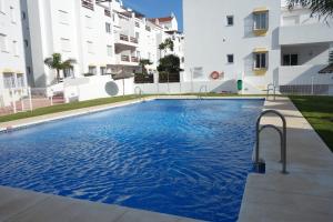 The swimming pool at or close to Valle Romano golf resort Capitolio Estepona