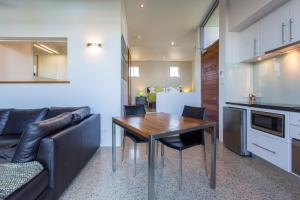 Gallery image of Aquatic Visions Studio Apartments in Margaret River Town