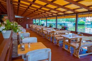Restaurace v ubytování Kovcheg Hotel