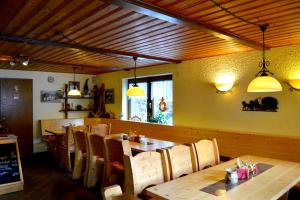 Khu vực ghế ngồi tại Landgasthof und Pension Erzgebirgsstübel