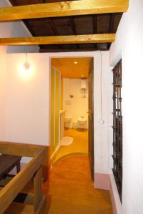 A bathroom at Antica Dimora dell'Ortolano