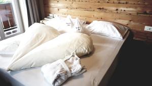 Postel nebo postele na pokoji v ubytování Naturhotel Sonnenhof