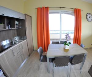 A kitchen or kitchenette at Cataleya Resort & Spa