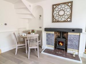 Gallery image of Sunny Cottage in Torpoint