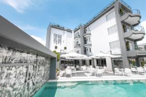 Bazén v ubytování Garden City Resort nebo v jeho okolí