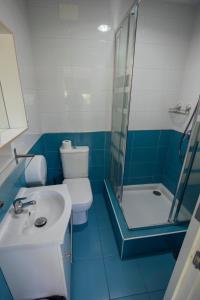 Afbeelding uit fotogalerij van Latas Surf House in Somo