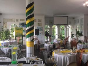 Restaurace v ubytování Jamaica Palace Hotel + 37 fotografií
