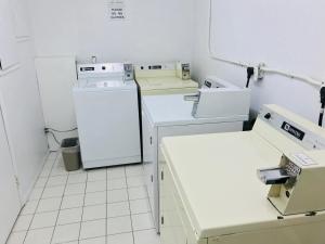 Kuchyň nebo kuchyňský kout v ubytování BA Hotel