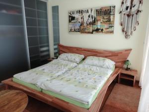 Postel nebo postele na pokoji v ubytování B & B Auf dem Wolf, St. Jakob