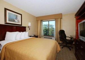 Afbeelding uit fotogalerij van Quality Inn & Suites Bensalem in Bensalem