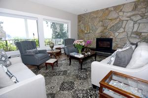 Galeriebild der Unterkunft A Touch of English B&B in Kelowna