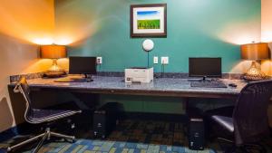 Carrizo SpringsBest Western Plus Carrizo Springs Inn & Suites的相册照片