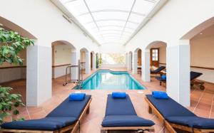 Piscine de l'établissement Hotel Cala Fornells ou située à proximité