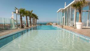 Bazén v ubytování H Hotel & SPA - Adults Only nebo v jeho okolí