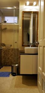 Koupelna v ubytování Huong Sen Annex Hotel
