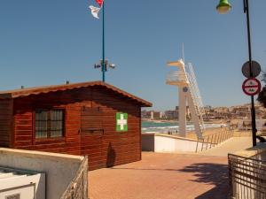 Zdjęcie z galerii obiektu Chalet Geraneos 3 w mieście Torrevieja