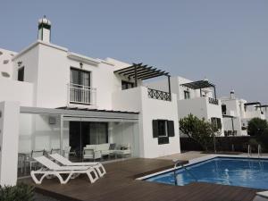 Piscine de l'établissement Villas Volcan ou située à proximité